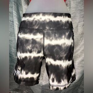 DSG - Girls Bike Shorts - ‘Black Space Dye’ Size Small (8-9)